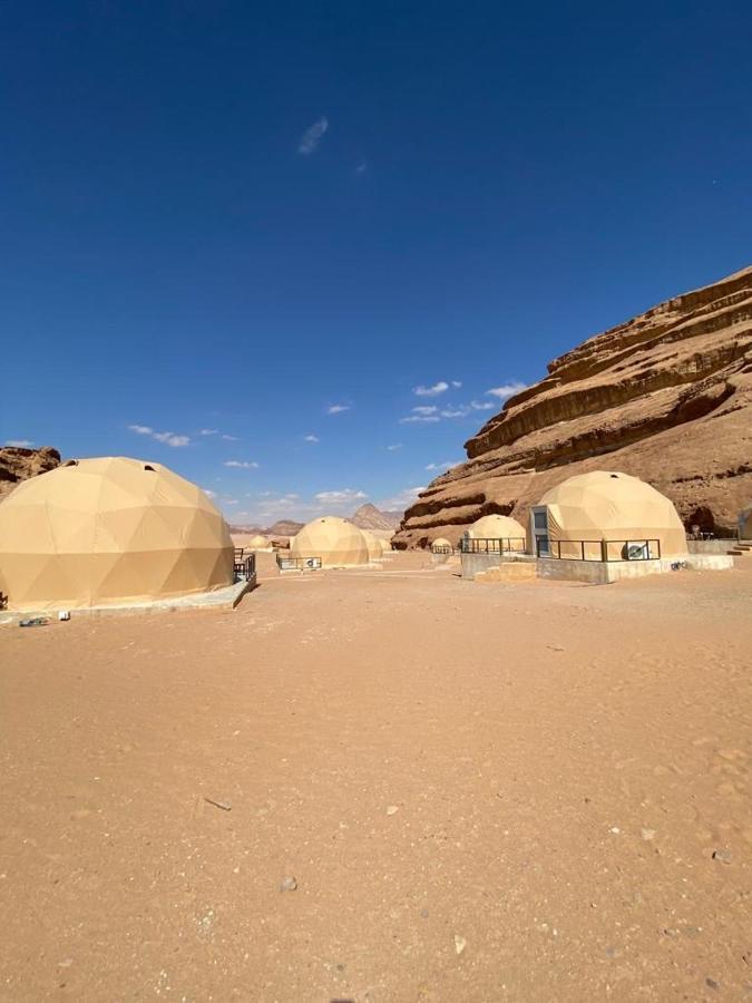Rum Titanic Wadi Rum Extérieur photo